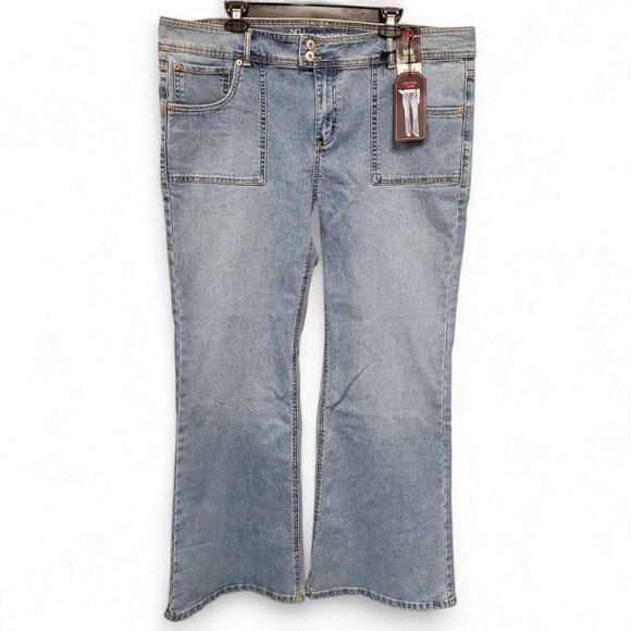 No Boundaries Womens Low Rise Flare Blue Jeans Size 21 - Picture 1 of 13